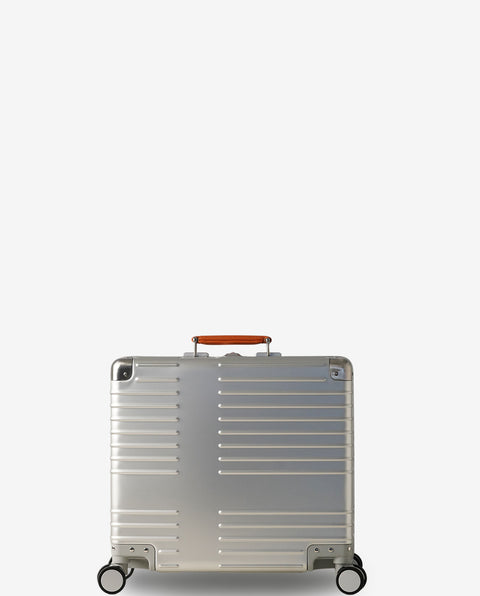 INV1611STP Sterling Silver 42L Middle