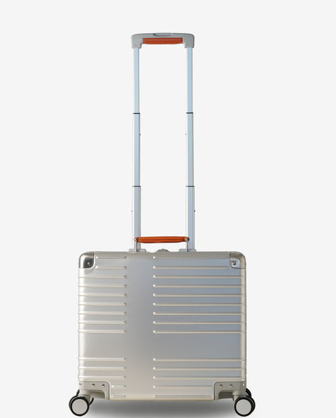 INV1611STP Sterling Silver 42L Middle