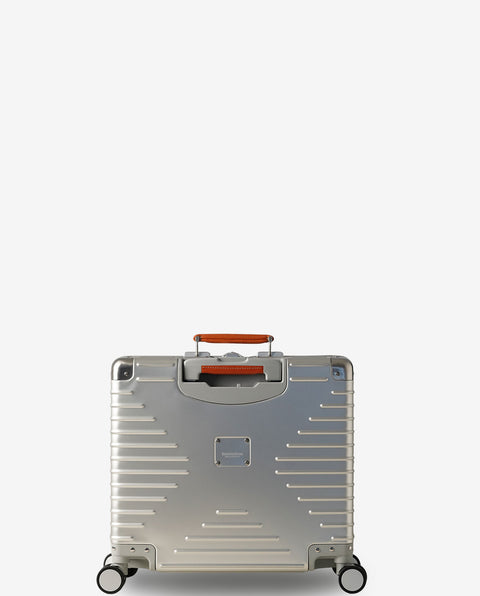 INV1611STP Sterling Silver 42L Middle