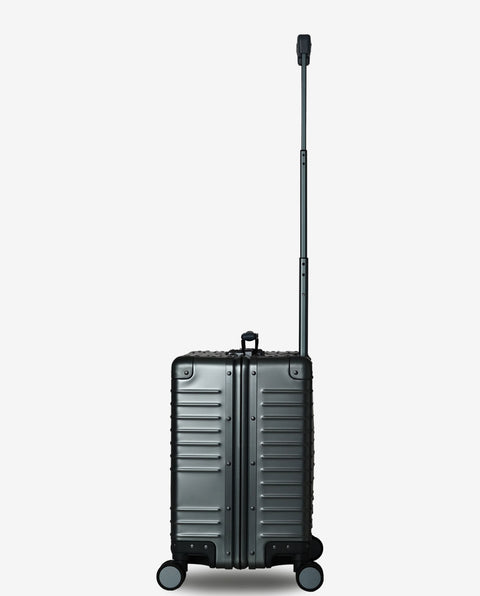 INV1611STP Sadona Sage Grey 42L Middle