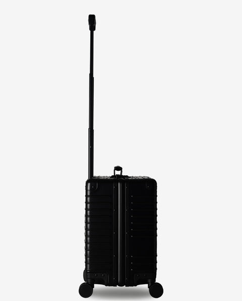 INV1611STP Stealth 42L Middle