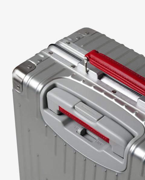 INV1811STP Sterling Silver/Red 36L Cabin LIMITED