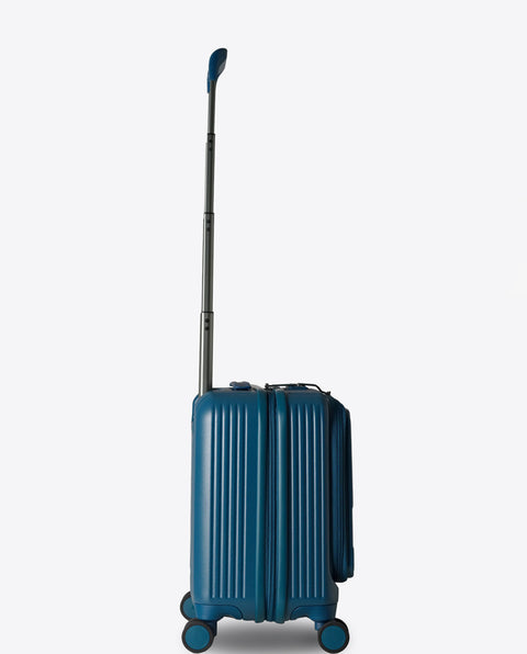 INV20 Lyons Blue 33L Cabin