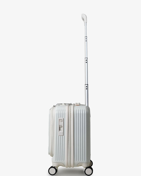 INV20 Shiny off White 33L Cabin