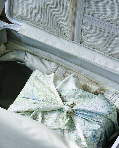 INV550DOR Snow White 45L Middle