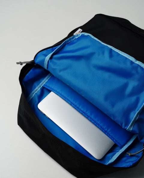 IB4932 Black Travel Sub BackPack