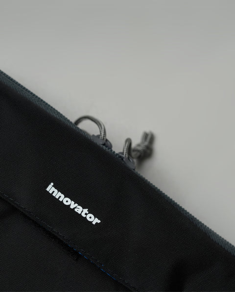 IB5027 Black Travel Shoulder