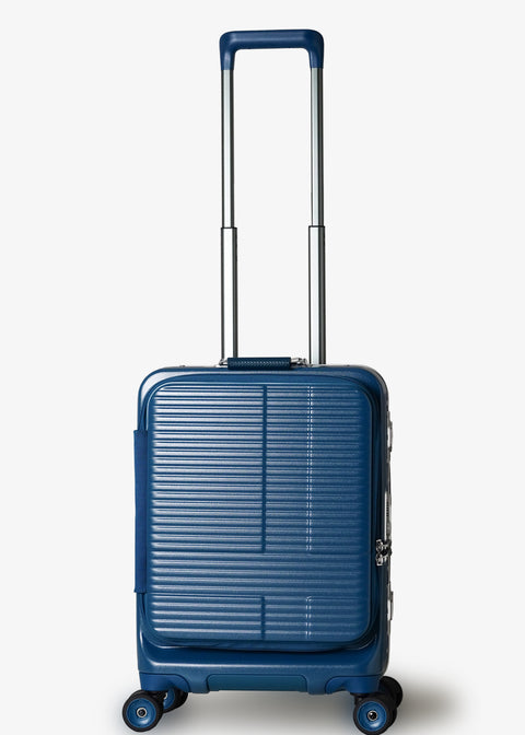 IP-105 Lyons Blue 40L Cabin
