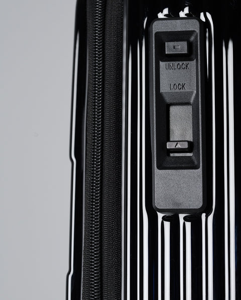 INV50 Shine Black 38L Cabin