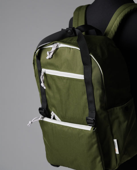 INB1002 Khaki 18L