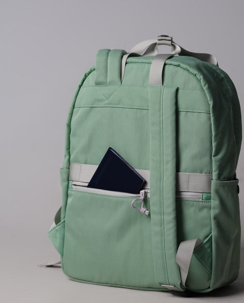 INB1002 Pale Green 18L