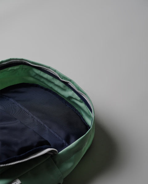 INB1002 Pale Green 18L