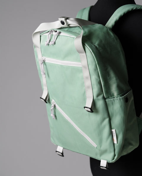 INB1002 Pale Green 18L