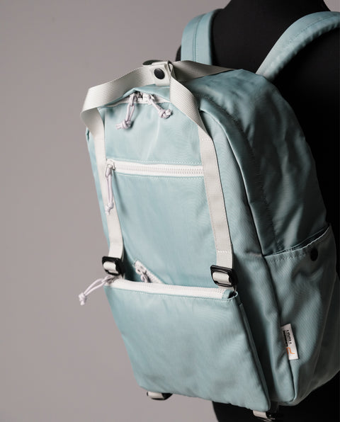 INB1002 Pale Blue 18L