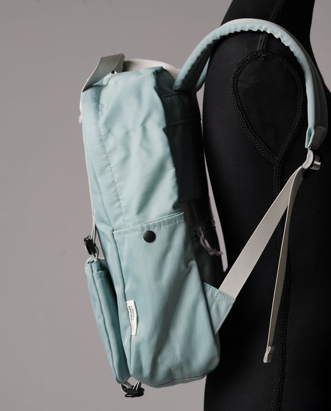 INB1002 Pale Blue 18L