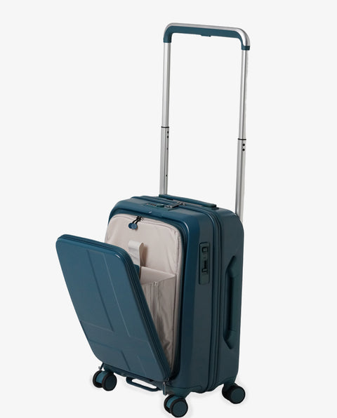 INV111 Forest Green 38L Cabin