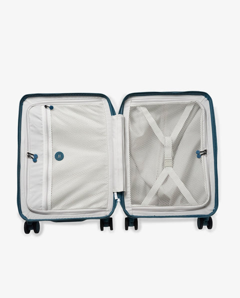 INV111 Forest Green 38L Cabin