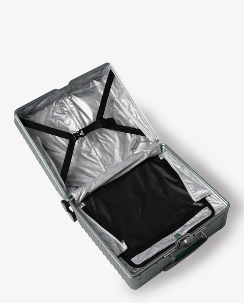 INV1611STP Cool Gray 42L Middle