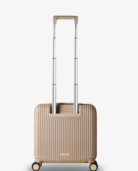 INV20 Café Latte 33L Cabin