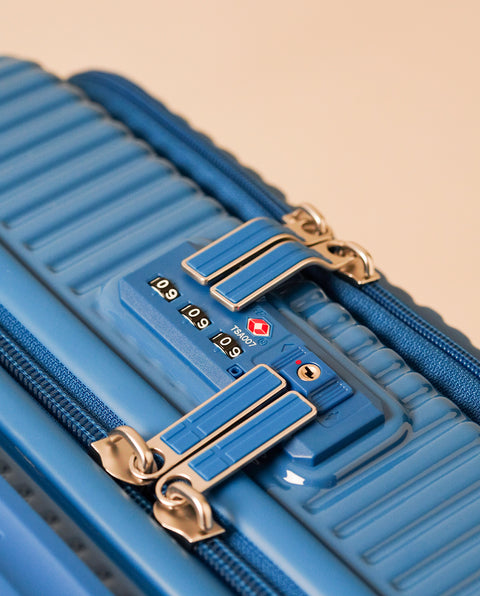 INV30 Neptune Blue 21L Coin-Locker