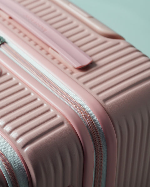 INV50 Mellow Pink 38L Cabin
