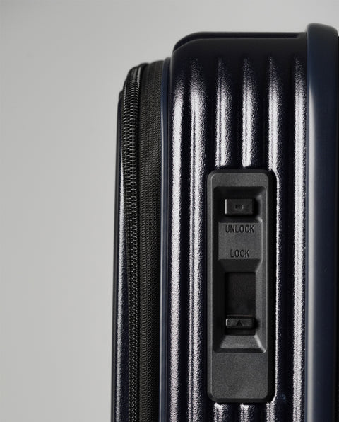 INV550DOR Dark Navy 45L Middle