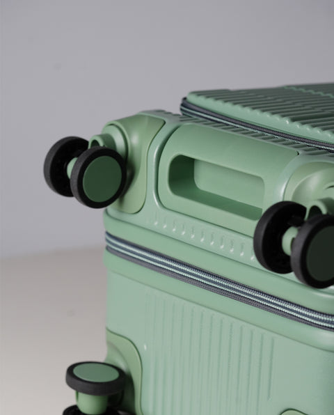 INV550DOR Pale Green 45L Middle
