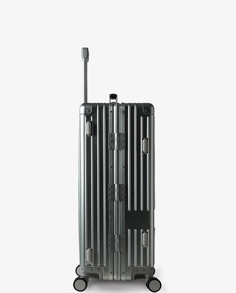 INV5811STP Cool Gray 70L Middle