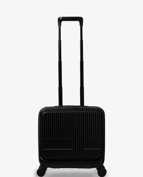 INV20 Real Black 33L Cabin