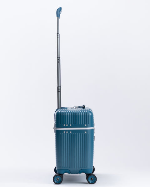 IP-102 Lyons Blue 30L Pilot Size