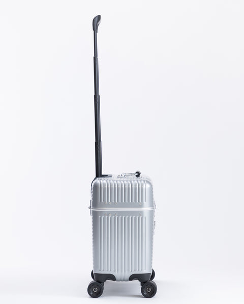 IP-102 Hairline Silver 30L Pilot Size
