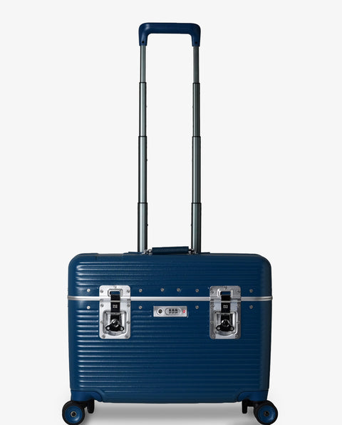 IP-102 Lyons Blue 30L Pilot Size
