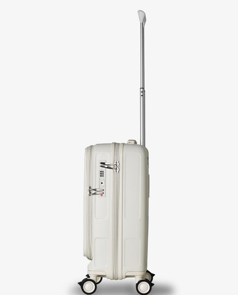 IV-18 Cream 35L Cabin(LCC)
