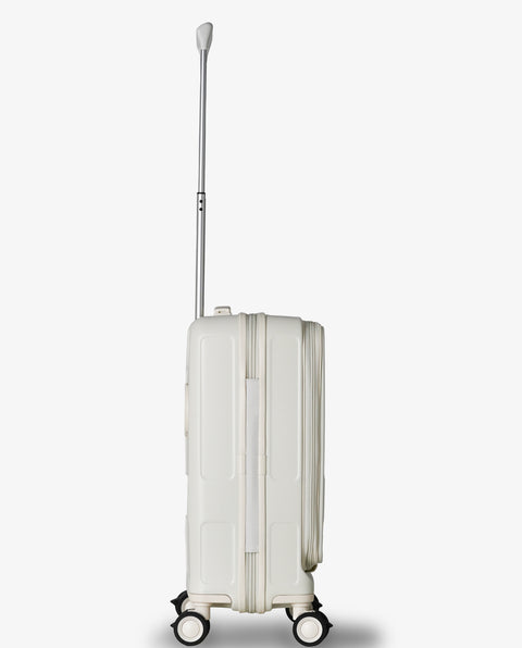 IV-18 Cream 35L Cabin(LCC)