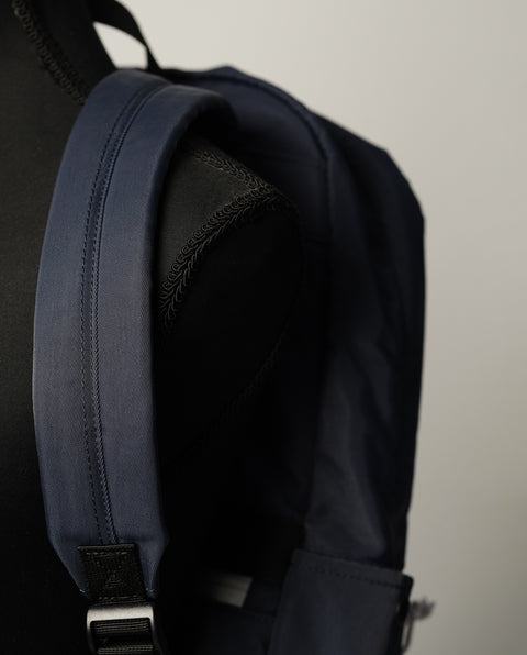 INB1001 Navy 21L
