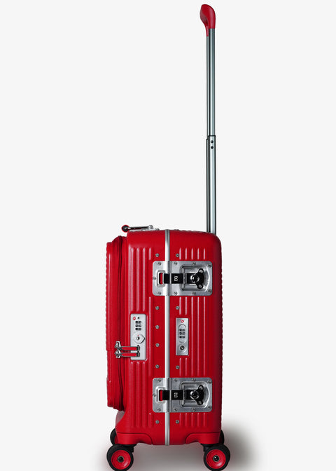 IP-105 Flame Red 40L Cabin