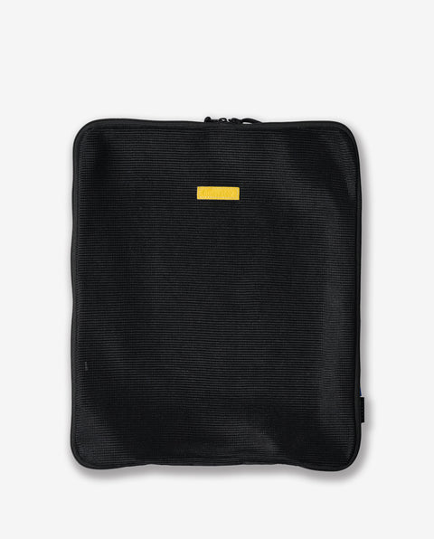 INT8LN Navy/Black Compact Garment Bag