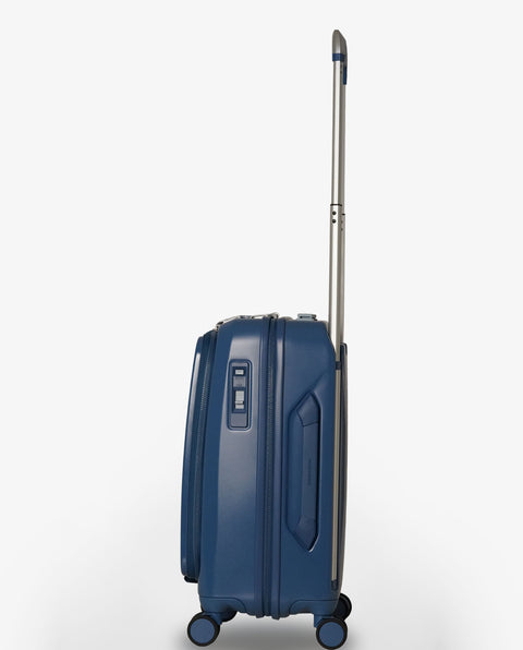 INV111 Island Blue 38L Cabin