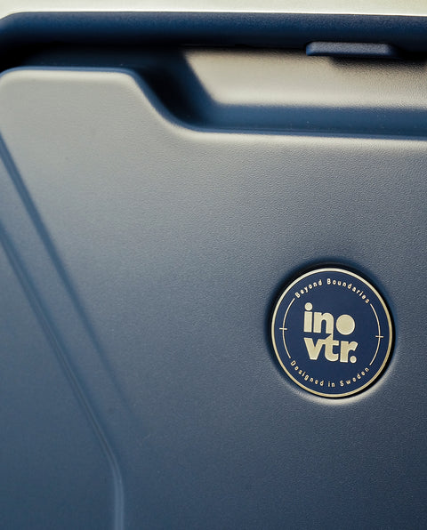 INV111 Island Blue 38L Cabin