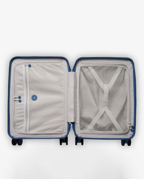 INV111 Island Blue 38L Cabin