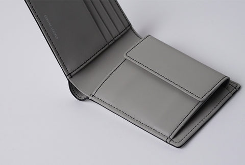 INW37 Black Bifold Wallet