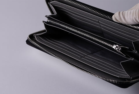 INW48 Black Round Fastener Wallet L