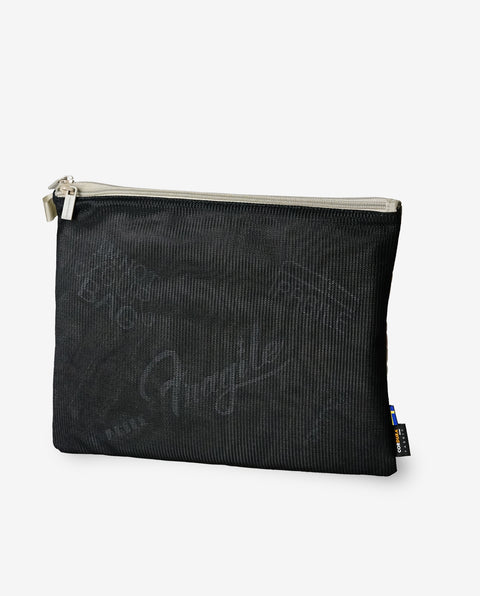 INT5L Gray Mesh Pouch M