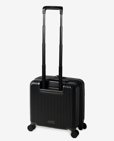 INV20 Mad Black 33L Cabin