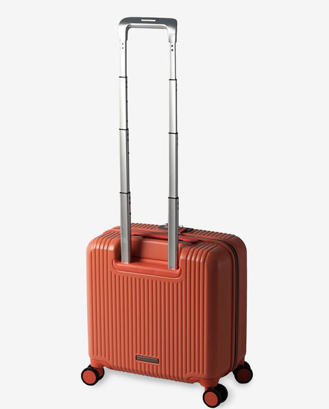 INV20 Pale Orange 33L Cabin