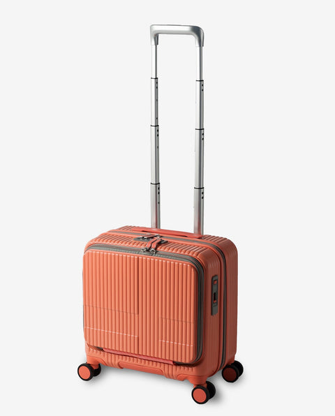 INV20 Pale Orange 33L Cabin