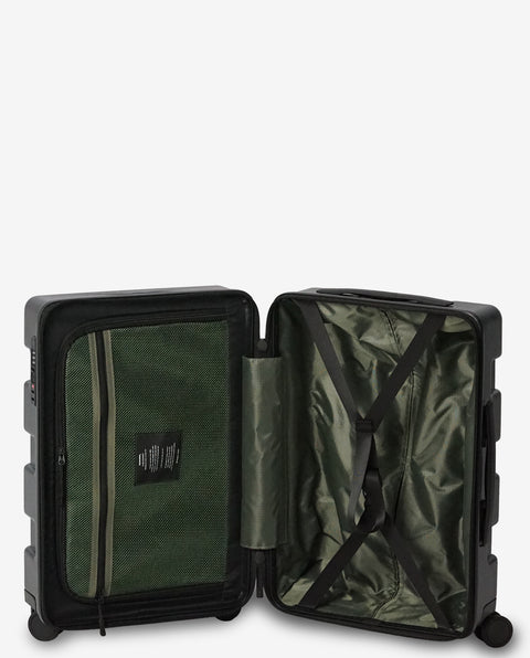 IW33 Black 39L Cabin