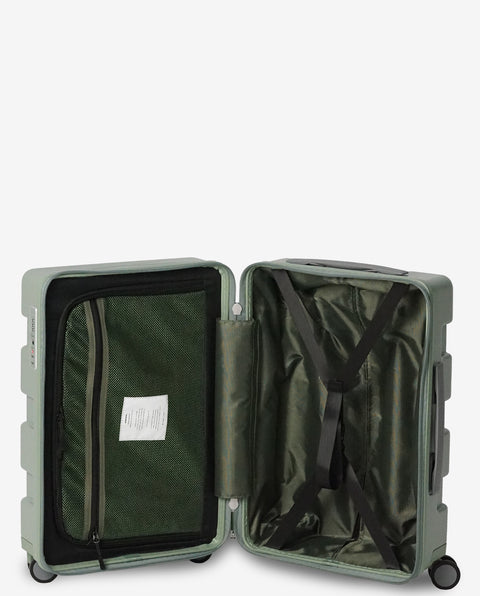 IW33 Sage Green 39L Cabin