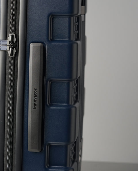 IW33 Deep Navy 39L Cabin