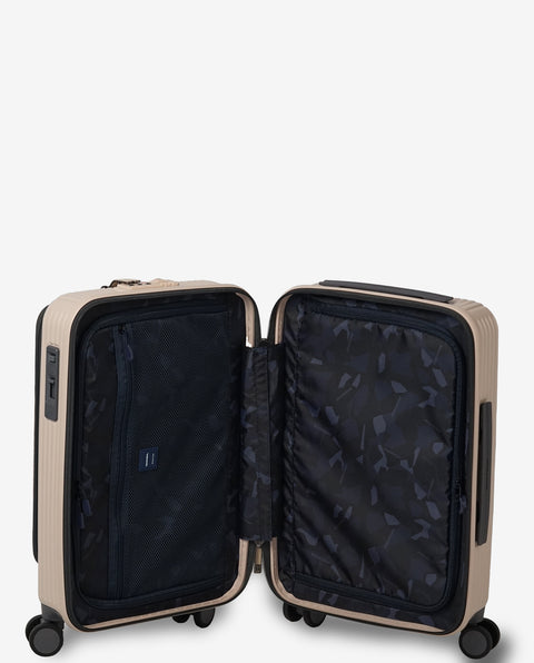 INV50 Vanilla 38L Cabin